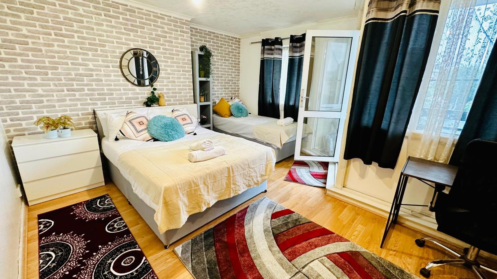 Whites B&B *