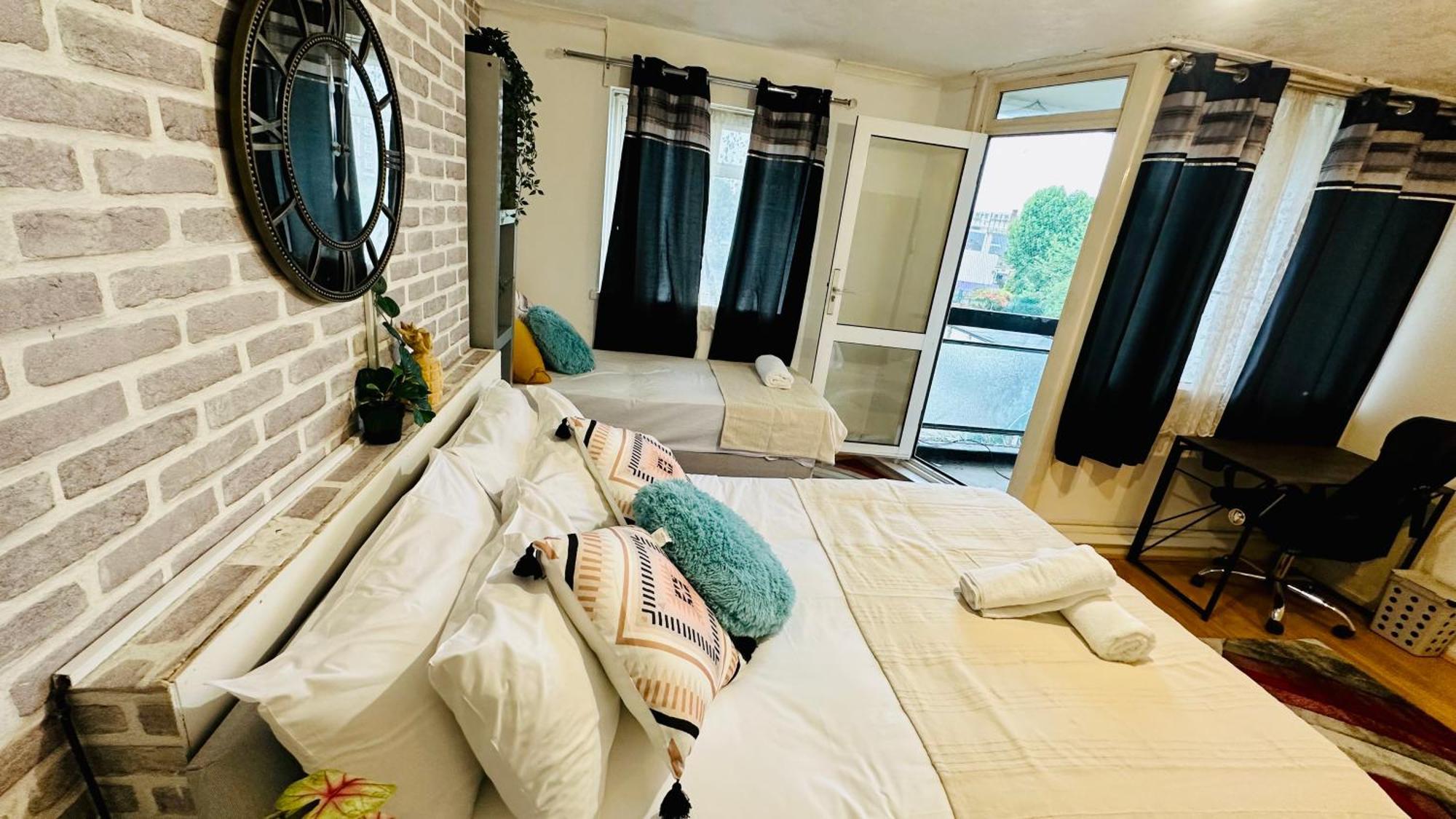 Whites B&B *